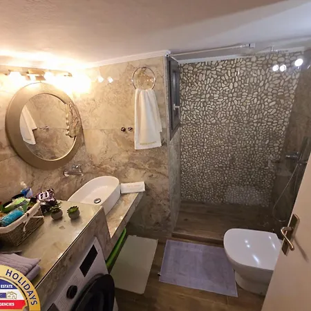 Polys Homes Appartamento Kavala